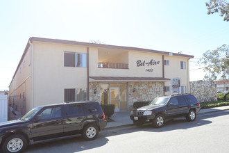 1400 Edgewood Way in Oxnard, CA - Building Photo - Building Photo