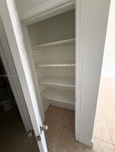 3970 NW 31st Terrace in Lauderdale Lakes, FL - Foto de edificio - Building Photo