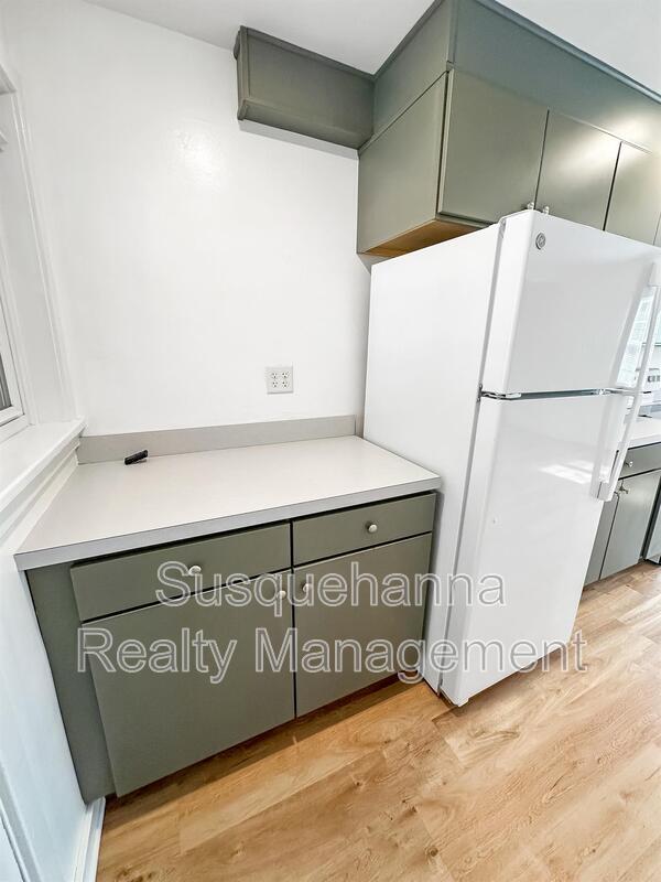 169 Engle Ln in Manheim, PA - Foto de edificio - Building Photo