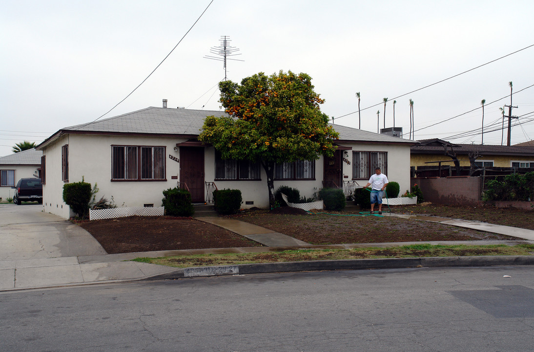 4229 W 105th St in Inglewood, CA - Building Photo