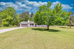 3200 Lee Dr in Buford, GA - Building Photo - Building Photo