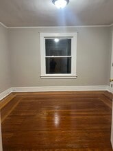 30 Gridley St, Unit Bristol 3 Bedroom apto in Bristol, CT - Building Photo - Building Photo