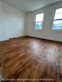 2651 S Lloyd St photo'