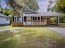 511 Shepard St in Elizabeth City, NC - Building Photo