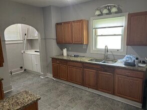 921 N Hamilton Ave in Indianapolis, IN - Building Photo - Building Photo