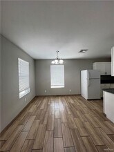 825 N Mississippi St in Alton, TX - Building Photo - Building Photo