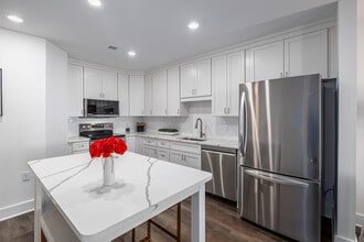 Meriden Place in Meriden, CT - Building Photo - Interior Photo