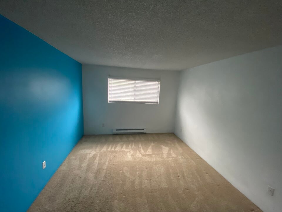 2020 Grant Ave S in Renton, WA - Building Photo