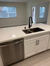 5100 La Pamela Way in Sacramento, CA - Building Photo - Building Photo