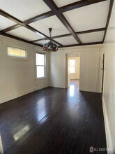 174 N 17th St in East Orange, NJ - Building Photo - Building Photo
