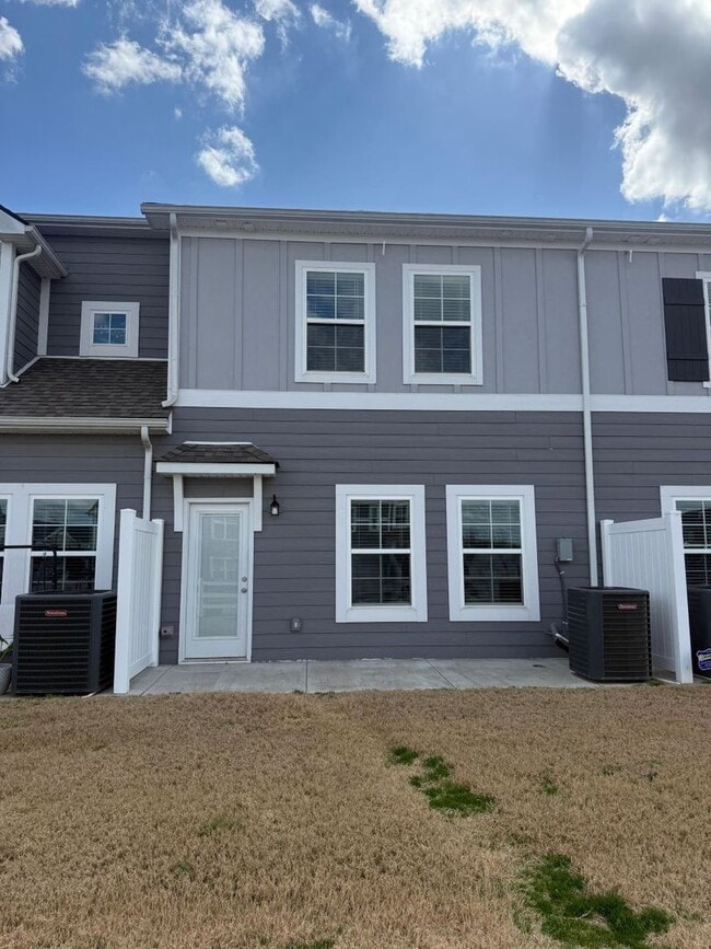 5750 Dockside Dr in Rockvale, TN - Building Photo - Building Photo