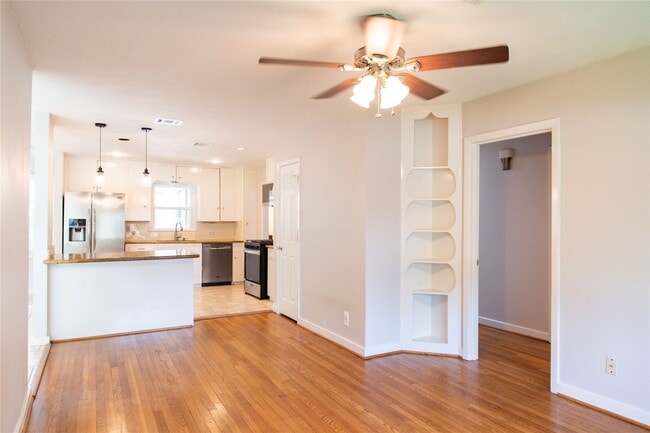 property at 3314 Rochdale St