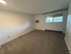 47 W Utica St in Oswego, NY - Building Photo - Building Photo