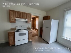 2002-2004 Hill Ave