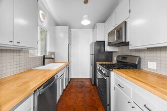 6335 Longview Ave in Los Angeles, CA - Building Photo - Building Photo