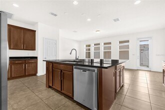 8130 Red Stopper Ln in Winter Garden, FL - Building Photo - Building Photo