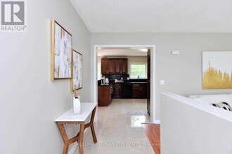 795 Stone Rd E in Guelph, ON - Building Photo - Building Photo