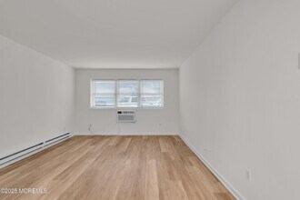 300 7th Ave in Asbury Park, NJ - Building Photo - Building Photo