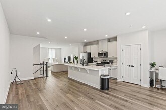 16375 Fife Wy in Bowie, MD - Building Photo - Building Photo