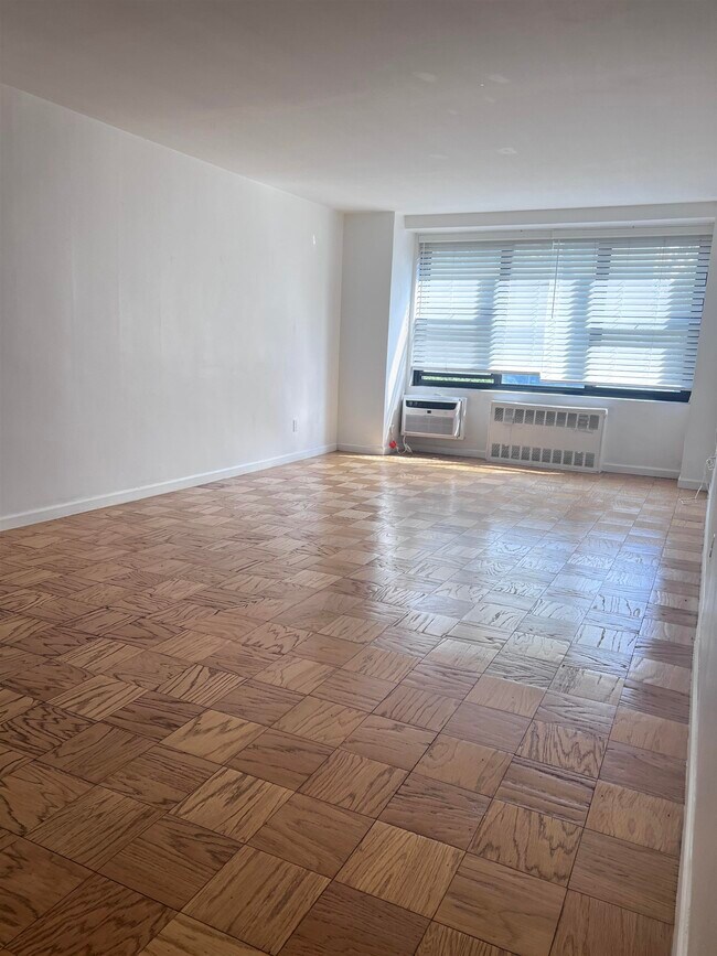 property at 10 Huron Ave