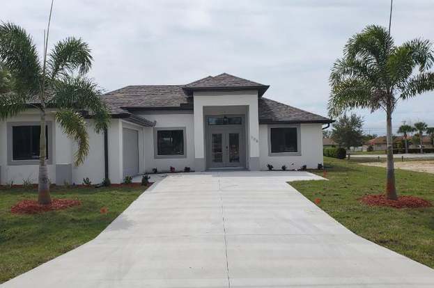 706 SW 15th St in Cape Coral, FL - Building Photo