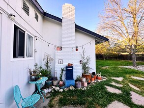 203 Montrose Dr in Folsom, CA - Building Photo - Building Photo