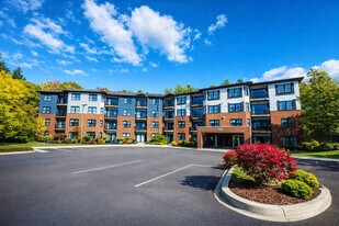 Brook Hill in South Burlington, VT - Building Photo