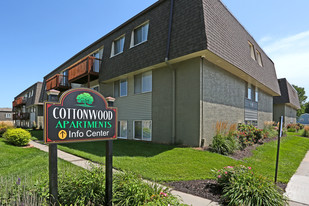 Cottonwood Apartments