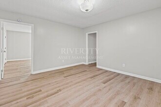 945 Nora Rd in Memphis, TN - Building Photo - Building Photo