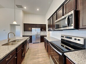 1189 Ashlyn Ct in Lawrenceville, GA - Foto de edificio - Building Photo