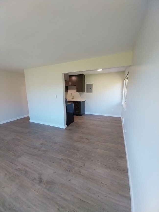 5029 Roosevelt Way NE in Seattle, WA - Building Photo - Building Photo