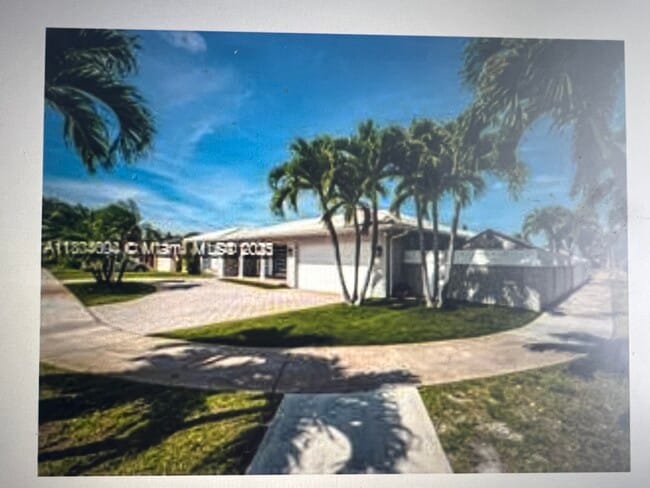 property at 3740 N 53rd Ave