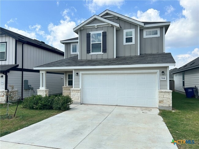 744 Heartseed Ave in New Braunfels, TX - Building Photo - Building Photo