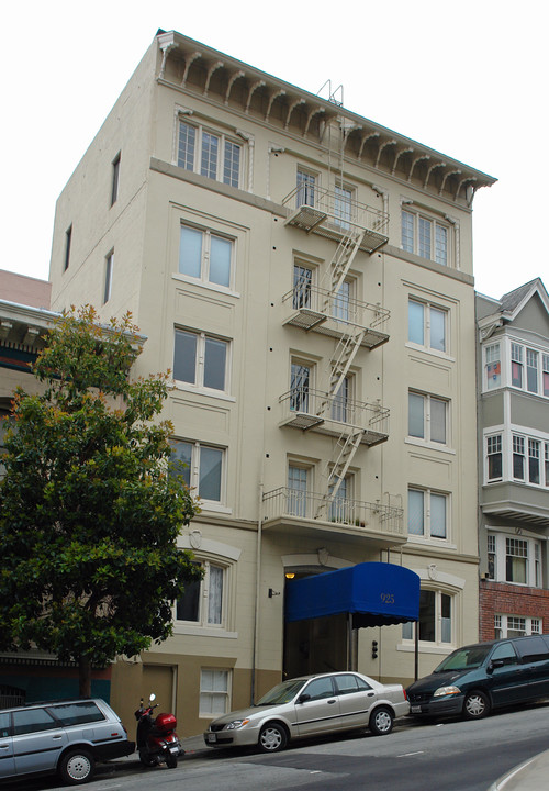 925 Jones Apartments in San Francisco, CA - Foto de edificio