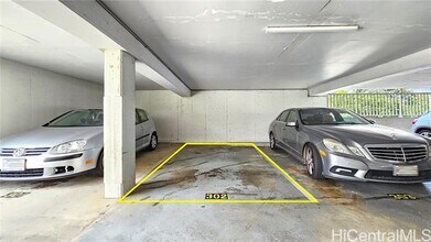 1541 Dominis St in Honolulu, HI - Building Photo - Building Photo