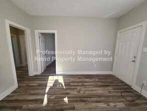 455 Carpenter St in Memphis, TN - Building Photo - Building Photo