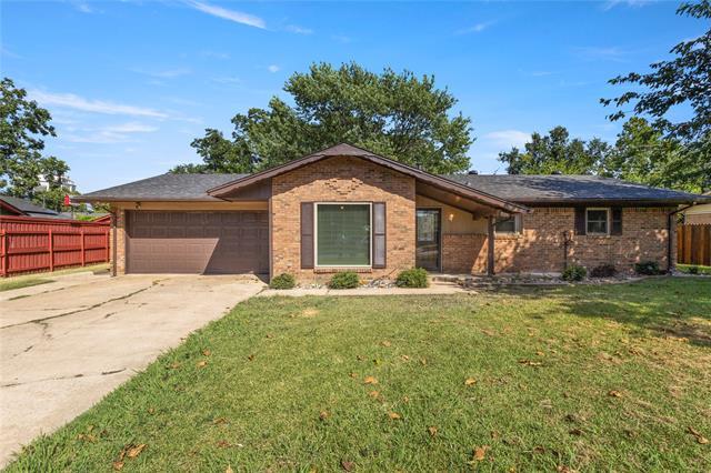 3209 N Calais St in Sherman, TX - Building Photo
