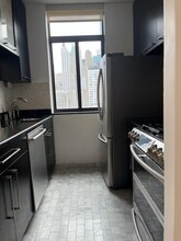 380 Rector Pl in New York, NY - Building Photo - Building Photo