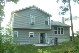 1716 Graywood Dr SE in Mableton, GA - Building Photo - Building Photo