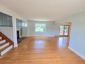 15 Carpender Rd in New Brunswick, NJ - Building Photo - Building Photo