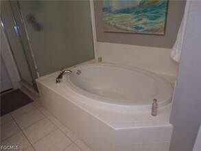 14782 Calusa Palms Dr in Ft. Myers, FL - Building Photo - Building Photo