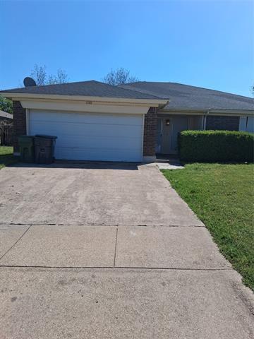 property at 1100 Maple View Dr