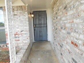 6500 Ellis Rd in Fort Worth, TX - Foto de edificio - Building Photo