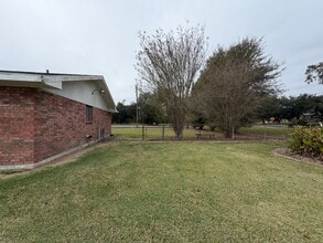 302 Avalon St in Lake Charles, LA - Building Photo - Building Photo