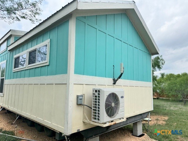 115 Hollow Pass Ln in New Berlin, TX - Building Photo - Building Photo