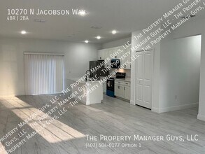 10270 N Jacobson Way in Citrus Springs, FL - Building Photo - Building Photo