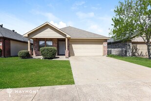 3905 Saddleback Dr in Dallas, TX - Building Photo