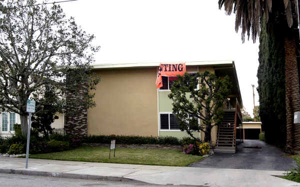 1122 Hope St in South Pasadena, CA - Building Photo