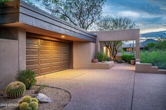 10646 E Tamarisk Way, Unit 1209 in Scottsdale, AZ - Building Photo - Building Photo