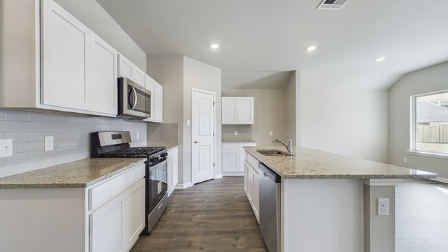 105 Whirlaway Dr in Lafayette, LA - Building Photo - Building Photo